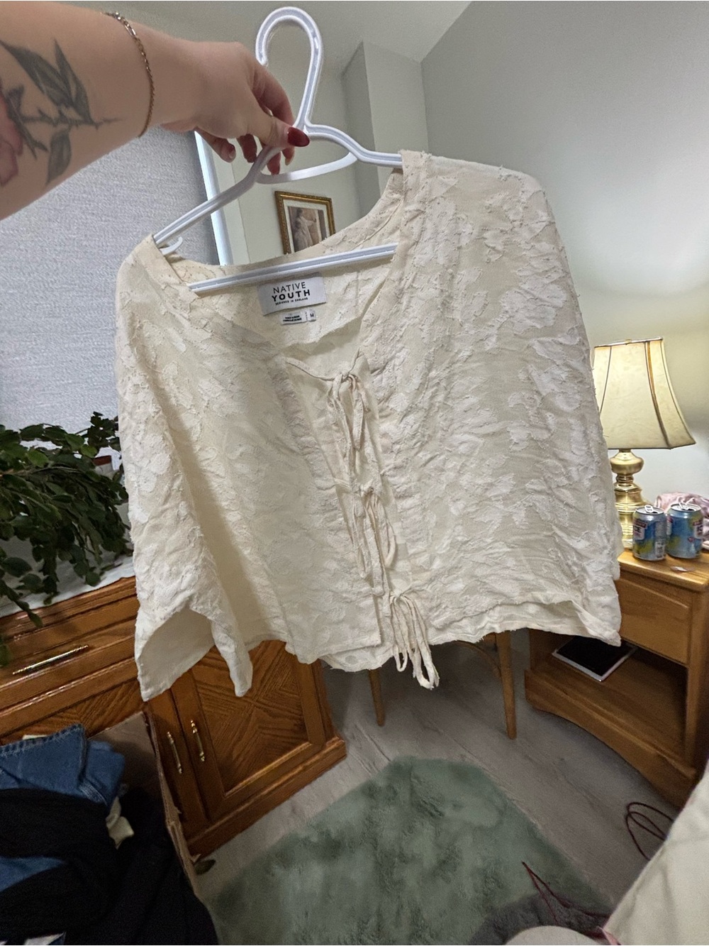 NATIVE YOUTH Cream Lace-Up Textured Peasant Blouse